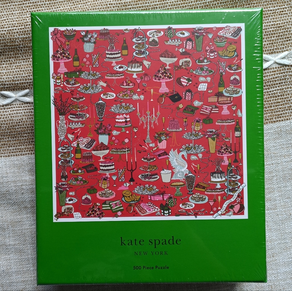 Kate Spade Red and Green 500-Piece Puzzle